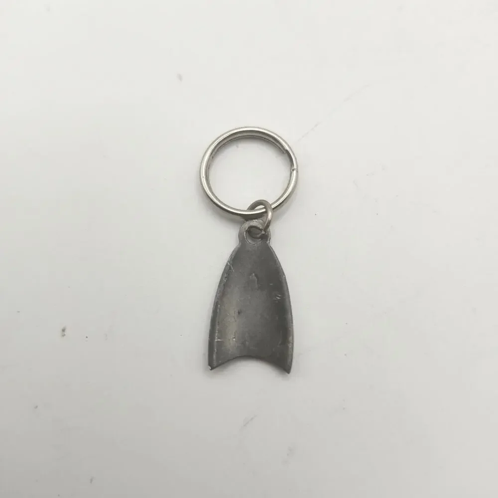 Yin Yang Hand Symbol Keychain Gray Metal Zen Spiritual Tai Chi Key Ring Charm